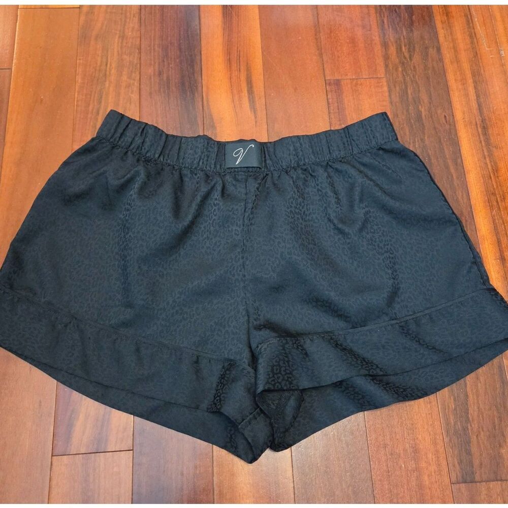 Victoria's Secret Black Satin Sleeping Lounge Shorts S Animal Print Elastic